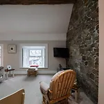 Charming 2 Bed Centre 多尼戈尔