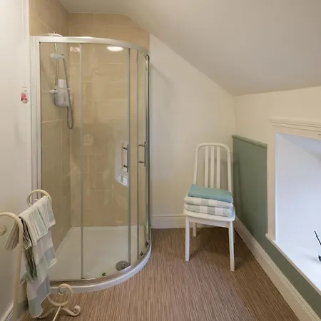 Charming 2-bed In Centre Donegal Town