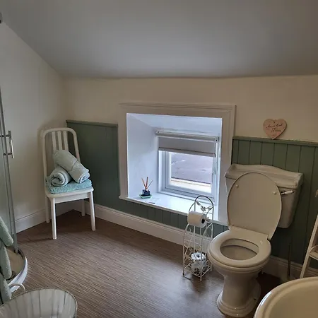 Charming 2-bed In Centre Holiday home *