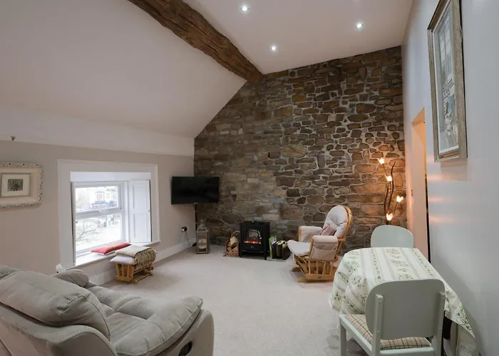 Charming 2 Bed Centre Donegal Town