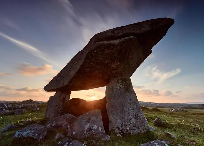 Charming 2 Bed Centre * Донегол